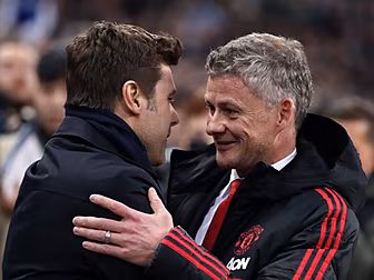 Man United: There's 'savage pr...