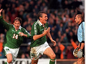 Tony Cascarino's shocking warn...