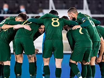Here's the Ireland team to tak...