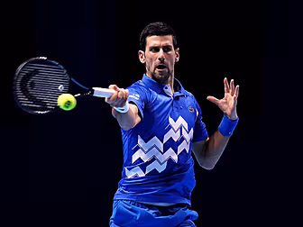 Muscle injury could end Novak...