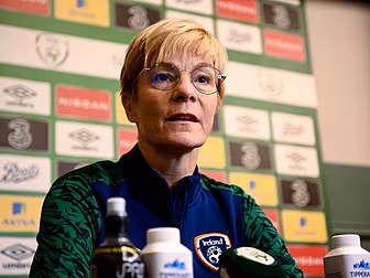 Pauw criticises UEFA's 'unacce...
