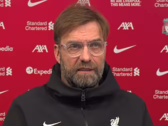 Klopp calls out the Premier Le...