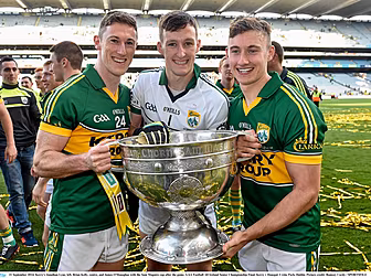 Kerry's Jonathan Lyne retires...