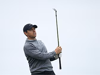 Rory McIlroy lines up new swin...