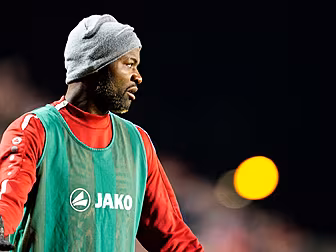 Royal Antwerp striker turns up...