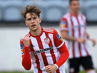 Bohemians snap up Sheffield Un...