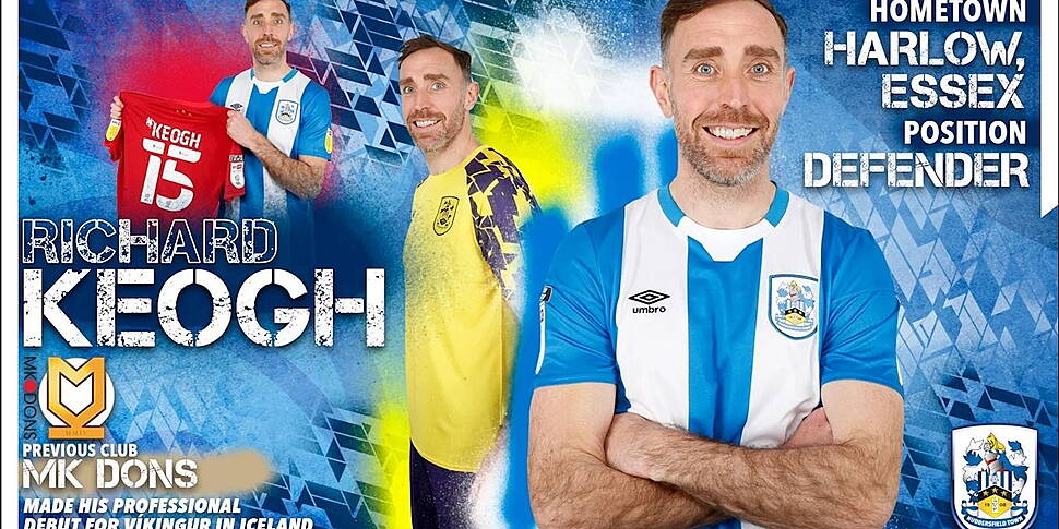 Huddersfield Town sign Republi...
