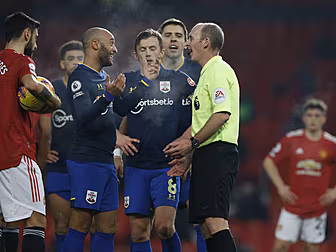 Southampton want referees Dean...