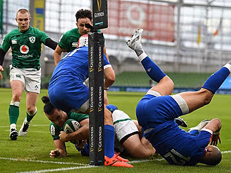 PLAYER RATINGS: Ireland lose k...