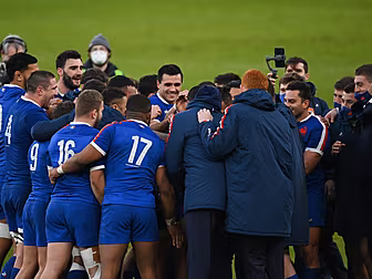 French rugby squad to isolate...