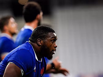 France make 3 changes to squad...