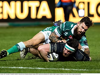 Late Bundee Aki try hands Conn...