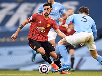 United need to buy a top-quali...