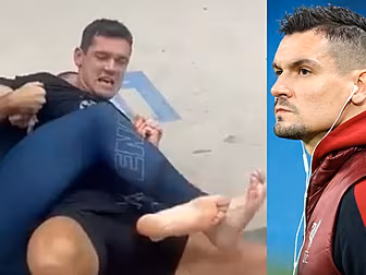WATCH: Ex-Liverpool defender g...