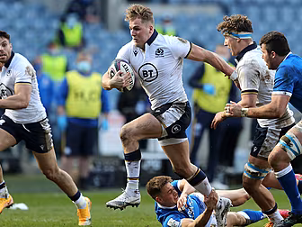 WATCH: Scotland thump Italy in...