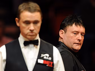 Stephen Hendry beats Jimmy Whi...