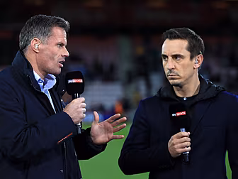 Jamie Carragher swiftly delete...