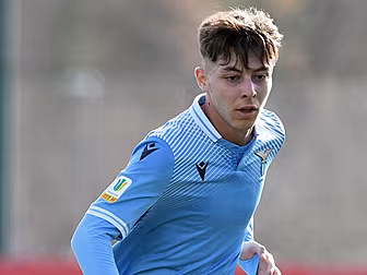 Lazio player Daniel Guerini ki...