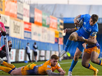 Leinster through to semi-final...