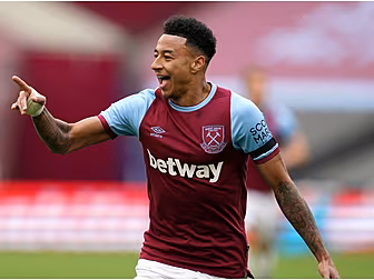 WATCH | West Ham into Champion...
