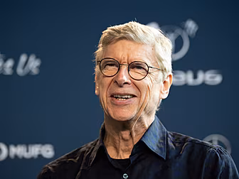 Wenger: France 'super favourit...