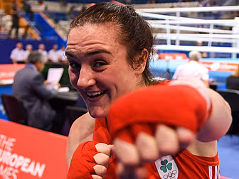 Gold for Kellie Harrington at...