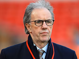 'England bound for glorious fa...