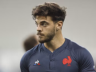 VIDEO | Romain Ntamack knocked...