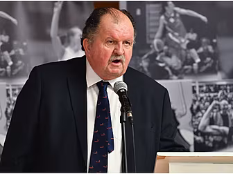 Bernard O'Byrne apologises for...