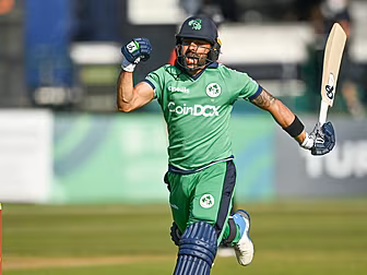 Historic Singh century can't p...