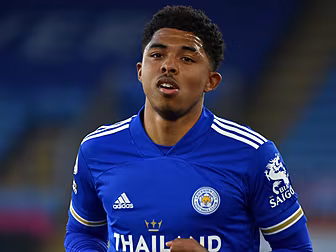 Leicester's Fofana suffers leg...