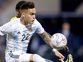 Tottenham agree fee for Lautar...