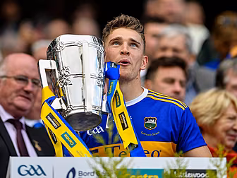 Brendan Maher retires from int...