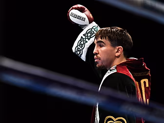 Michael Conlan moves another s...