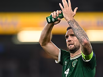Bazunu heroics help Republic o...