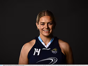Ireland women's basketball tea...