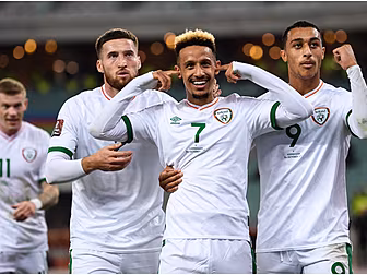 Robinson nets brace as Stephen...