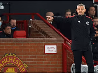 Solskjær says he 'won't give u...