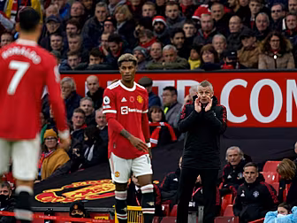 'Manchester United look a comp...