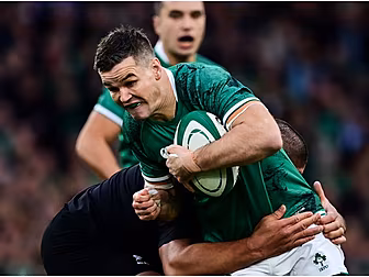 Johnny Sexton ruled out for si...