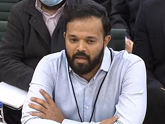 Azeem Rafiq apologises after h...