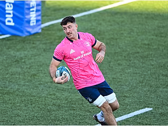 Connors returns to Leinster tr...