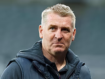 Dean Smith calls for consisten...