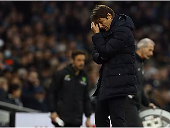 Tottenham out of Conference Le...