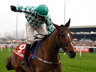 WATCH: Danny Mullins and Torna...