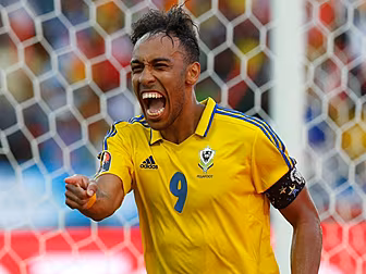 Aubameyang leaves AFCON for Ar...