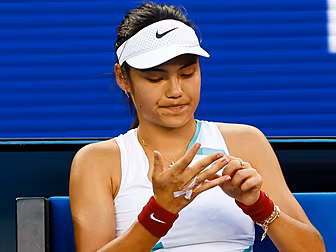 Blisters help to end Emma Radu...