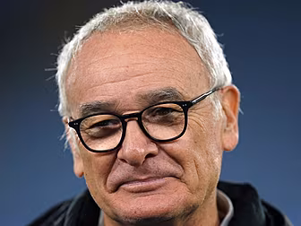 Claudio Ranieri sacked by Prem...