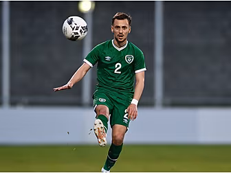 Lee O'Connor signs permanent d...