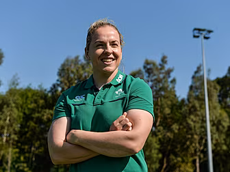 Ex-captain Niamh Briggs confir...